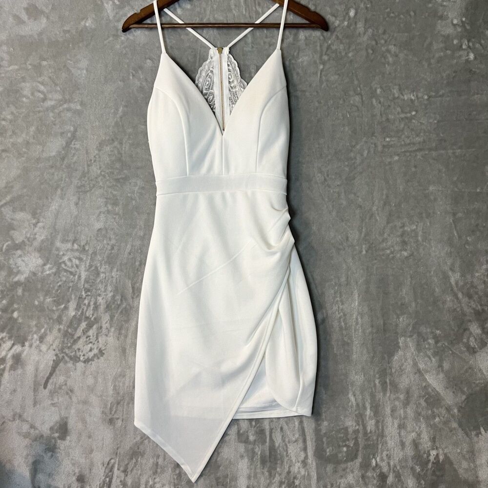 Emerald Sundae White Asymetrical Lace Back Bodycon Dress Juniors Size Medium